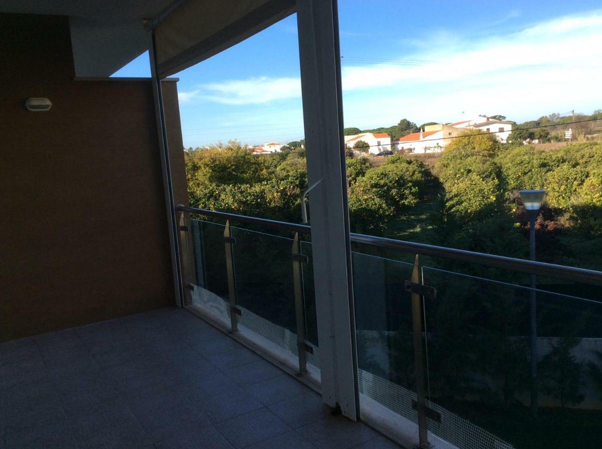 Olhos De Agua Apartment ออยุส ดิ อากวา ภายนอก รูปภาพ